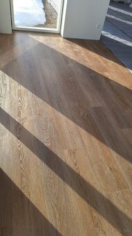 Vynilova podlaha 8mm+ korok - 8