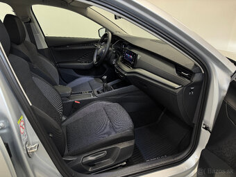 Škoda octavia IV combi 2,0 TDI 85kW rv.3/2023 čr. 1 majitel - 8