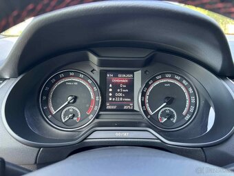 Škoda Octavia Combi 2.0 TDI RS DSG/7 4x4 - 8