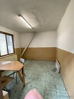Skladovacia a výrobná hala 764 m2 pri diaľničnom privádzači - 8