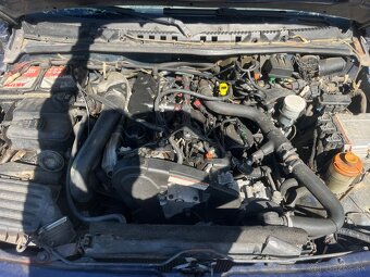 Suzuki Vitara 2.0 HDi - 8