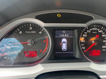 Audi A6C6 2010 - 8