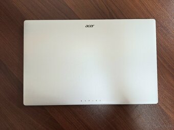 Acer Aspire Lite 15 - 8