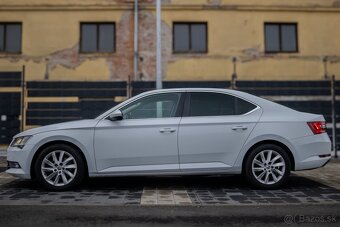 Škoda Superb - 8
