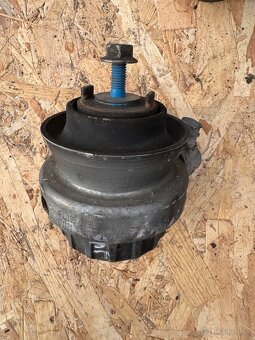 Audi  A6 2.7 3.0 TDI predné tlmiče - 8