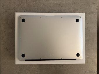 MacBook Air 13.3/ 1,8GHz/ 128GB (A1466) - 8