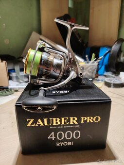 Navijak Ryobi Zauber Pro 4000 - 8