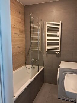For Rent: 1-Bedroom Apartment - 8