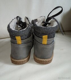 Bobbi Shoes topánočky s kožušinou veľkosť 23 - 8