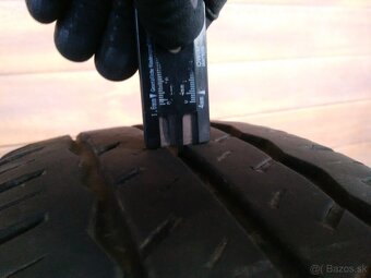 Predám letné pneu 215/75 r16c - 8