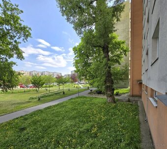 Predaj-2 izbový byt vo vyhľadávanej lokalite Dúbravky BA IV - 8