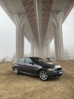 Bmw e90 330i Mpaket - 8
