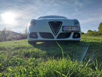 Alfa Romeo Gulietta - 8