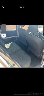 Toyota Yaris r.v2010 - manual - 8