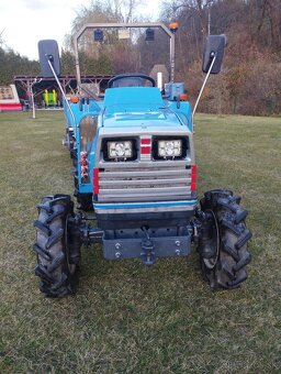 Traktor ISEKI TA230 - 8