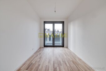 3 izbový apartmán s 2 balkónmi a parkingom v projekte Metrop - 8