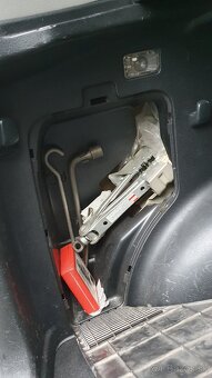 Predám Suzuki Grand Vitara 2.0 benzín + LPG - 8