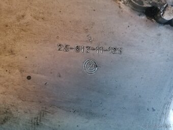 Kryt motora zapaľovania na CZ 175/ 487, 477, 125/ 476 - 8