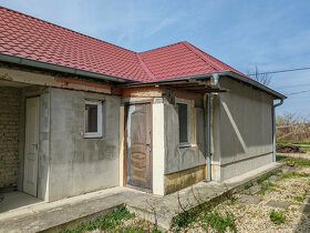 Rodinný dom v obci Číčov na predaj - 8