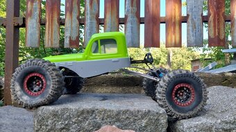 Poizd T3V1 RC crawler - 8