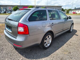 Škoda Octavia Combi 2.0 TDI - 8