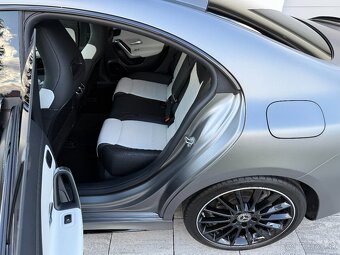 Mercedes cla 180 coupe amg - 8