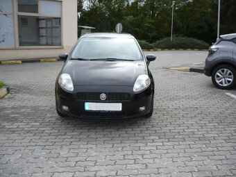 Predám Fiat Grande Punto 1,4 benzin - 8
