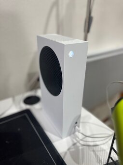 XBOX SERIES S 512 GB BIELY - 8
