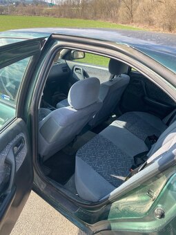 Nissan Primera 2.0 SLX - 8