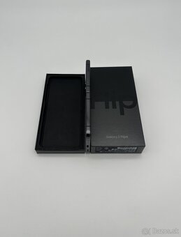 Samsung Galaxy Z Flip4 8/128GB Graphite + ZÁRUKA + DARČEK - 8
