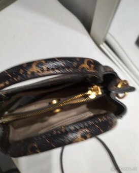 Guess kabelka - 8