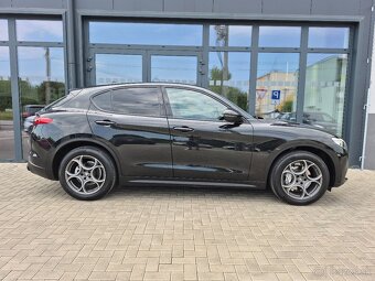 Alfa Romeo Stelvio 2.2 JTD 190k Super AWD A/T - 8