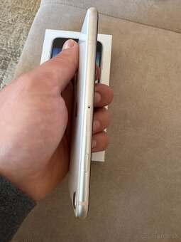Iphone SE Starlight 64GB 2022 - 8