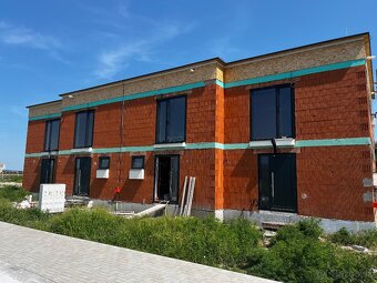 4 - izbový mezonetový byt s vlastnou ZÁHRADOU na PREDAJ - 8