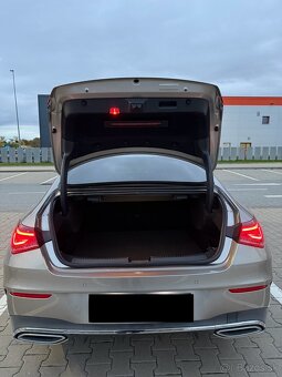 MERCEDES CLA 220 4MATIC AUTOMAT - 8