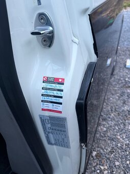 Predám VW T5 Transporter / Camper - 8