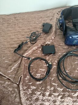 HTC Vive pro Eye + VR Hry - 8