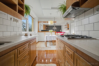 Na predaj rodinný dom v Považskej Bystrici - na Dedovci - 8