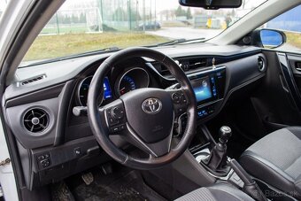 Toyota Auris 1.6 l D-4D - 8