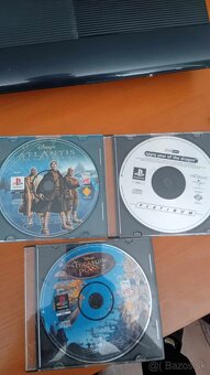 PS3 Super Slim 500 GB (NEFUNKČNÉ OVLADAČE) + HRY - 8