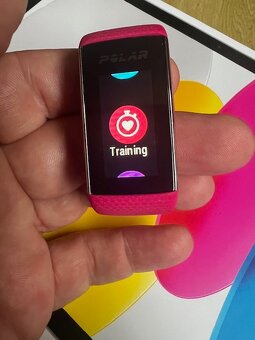 Fitness náramok – s priamym meraním tepu Polar A370 - 8