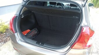 KIA CEED 1,4 i 66kw - 8