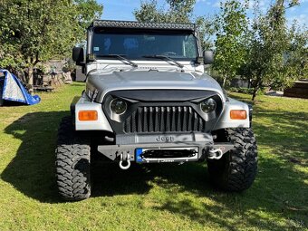 predám Jeep Wrangler r.v. 2004/87kW/2464cm3 - 8