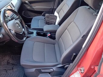 VW Golf Sportsvan 2.0 Tdi 110kw DSG,Webasto,Acc, - 8