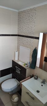 Prenájom 2 izbový byt s parkovaním - 8