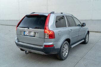 Volvo XC90 2.4 D5 - 8