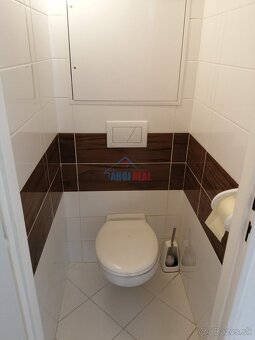 TICHÝ 1-IZB BYT "TOPLIANSKÁ" Pod.Biskupice - 8