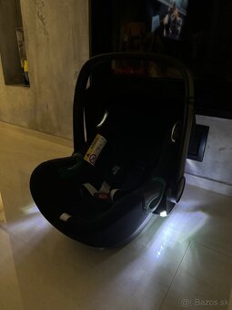 Britax Baby Safe i-Sense vajíčko/detská sedačka + isofix - 8