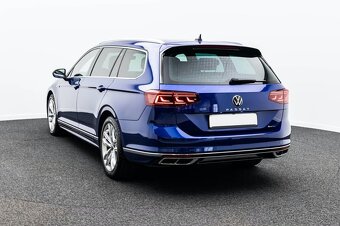 Volkswagen Passat Variant - 8