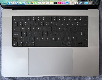MacBook Pro 16” 2021 M1 chip  A2485 16GB/512GB - 100% stav - 8